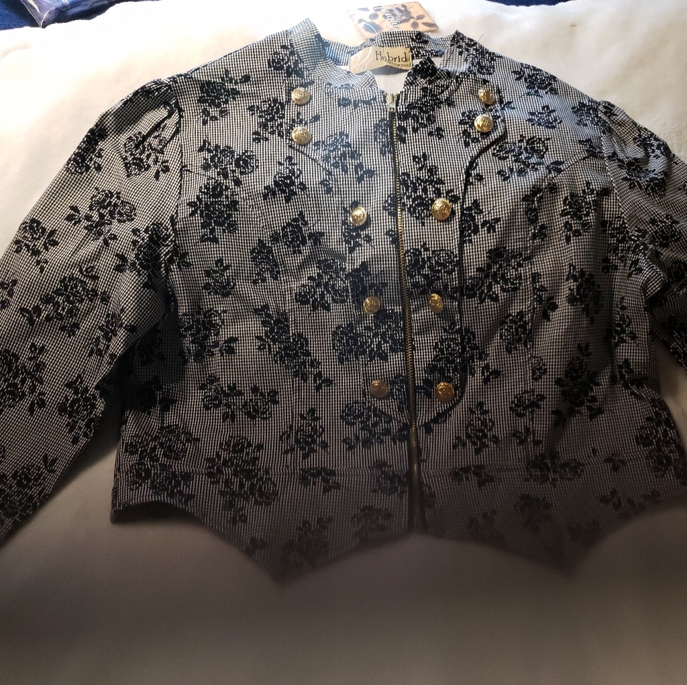 NWT Hybrid XL Short Military Style Jacket